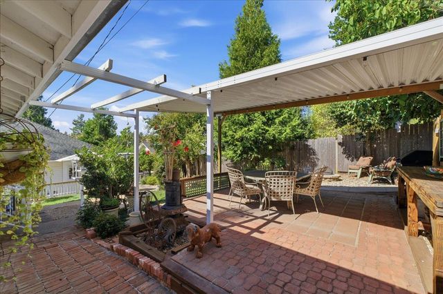 22 S Auburn St, Colfax, CA 95713