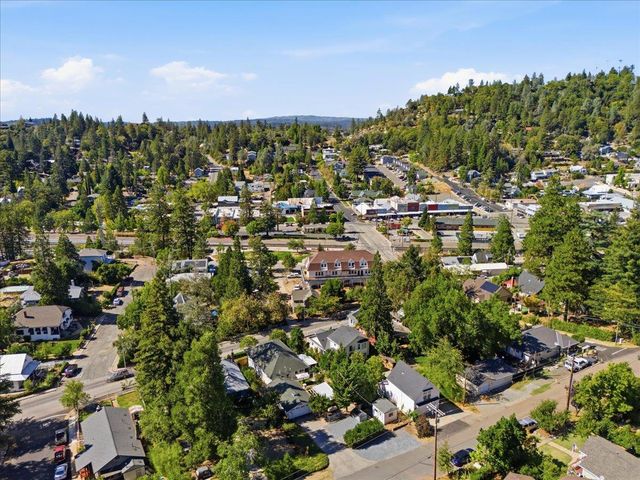 22 S Auburn St, Colfax, CA 95713