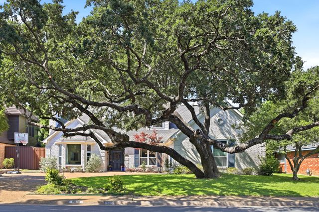 8814 Sanshire Avenue, Dallas, TX 75231
