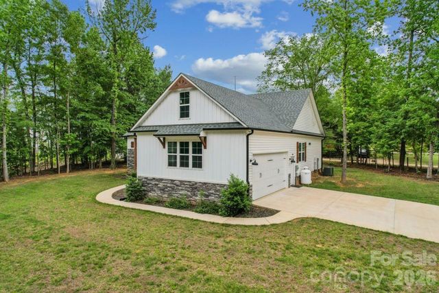 1290 Dial Street, Kannapolis, NC 28083