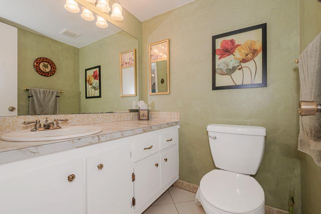 4770 NW 21st Street 105, Lauderhill, FL 33313