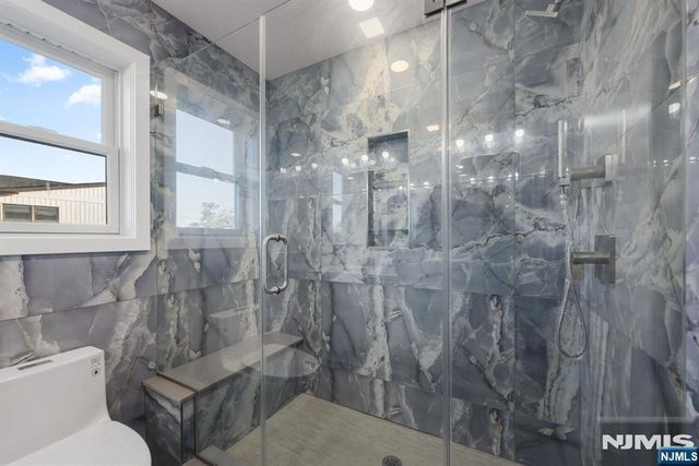 250 Hagan Place, Secaucus, NJ 07094