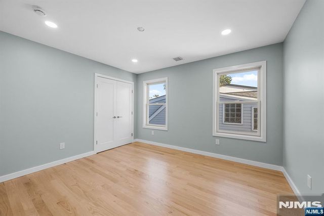 250 Hagan Place, Secaucus, NJ 07094