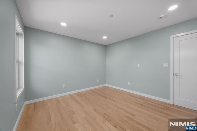 250 Hagan Place, Secaucus, NJ 07094