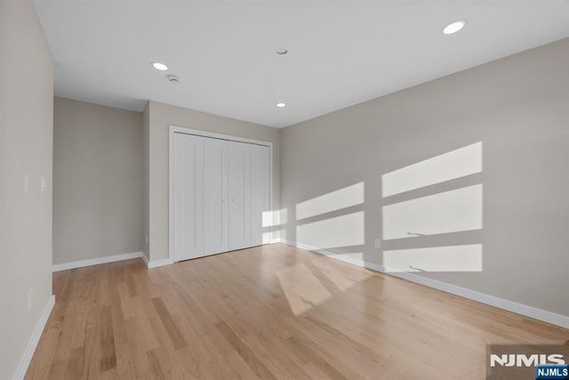 250 Hagan Place, Secaucus, NJ 07094