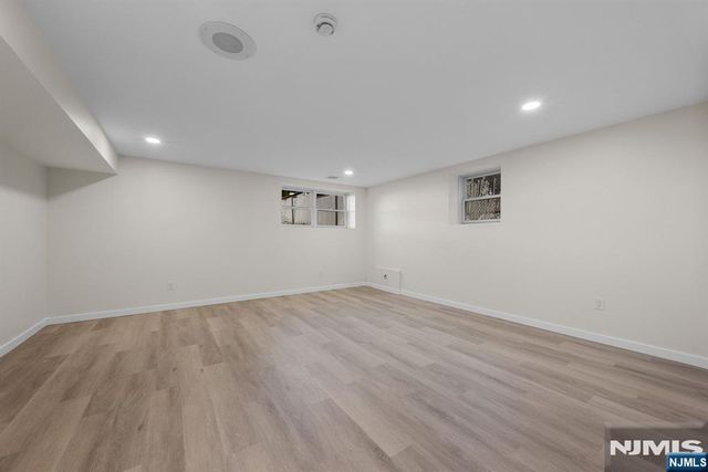 250 Hagan Place, Secaucus, NJ 07094