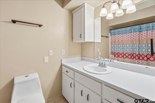 150 VZCR 1830, Grand Saline, TX 75140