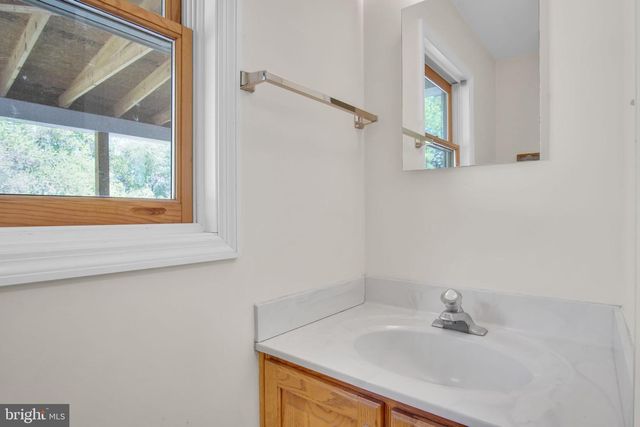 720 SEITZ DR, Lewisberry, PA 17339