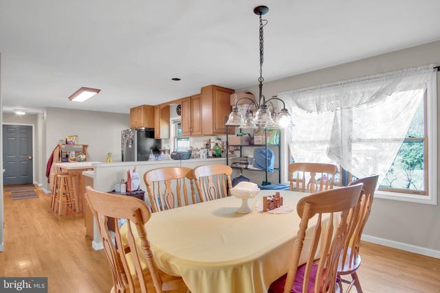 720 SEITZ DR, Lewisberry, PA 17339