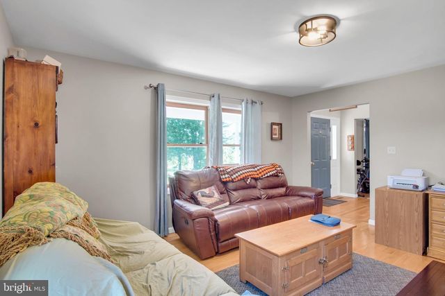 720 SEITZ DR, Lewisberry, PA 17339