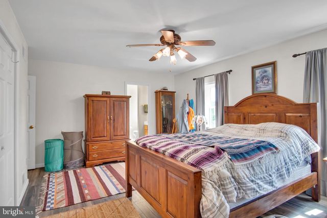 720 SEITZ DR, Lewisberry, PA 17339