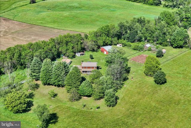 720 SEITZ DR, Lewisberry, PA 17339