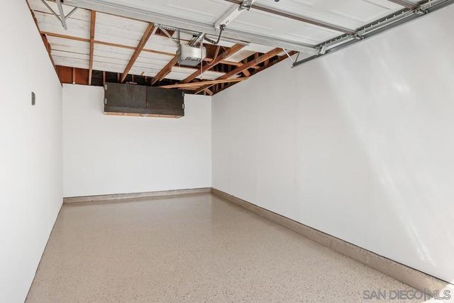 6677 Paseo Del Norte F, Carlsbad, CA 92011