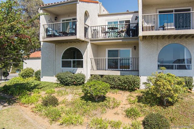 6677 Paseo Del Norte F, Carlsbad, CA 92011