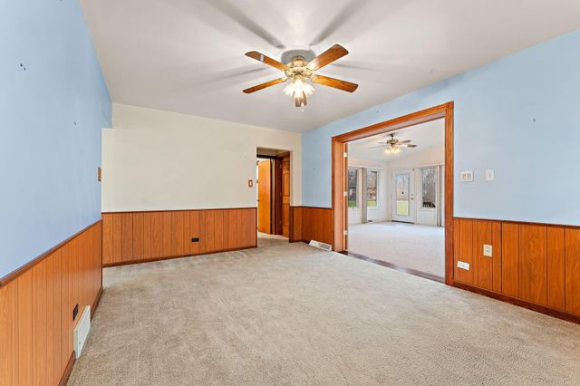 1012 N Meridian Road, Chesterton, IN 46304