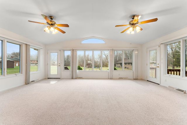 1012 N Meridian Road, Chesterton, IN 46304