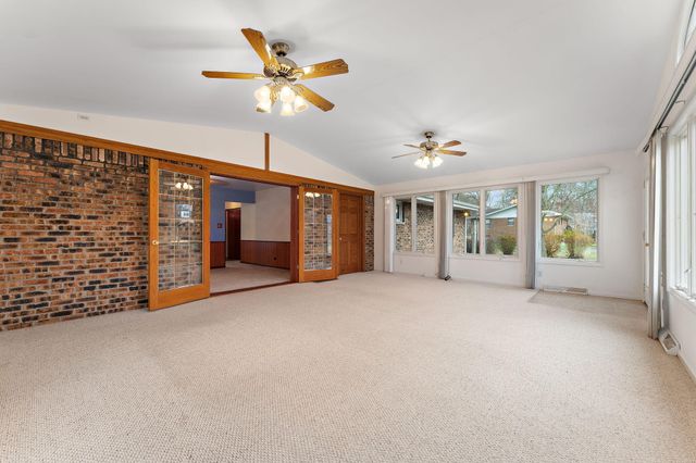 1012 N Meridian Road, Chesterton, IN 46304