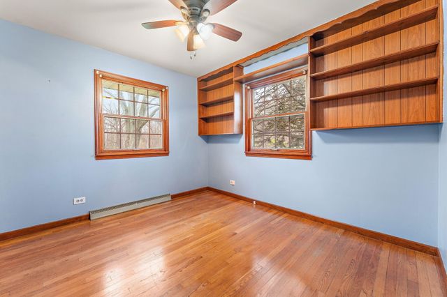 1012 N Meridian Road, Chesterton, IN 46304