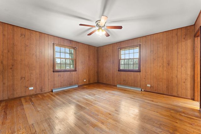 1012 N Meridian Road, Chesterton, IN 46304