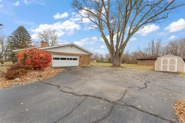1012 N Meridian Road, Chesterton, IN 46304