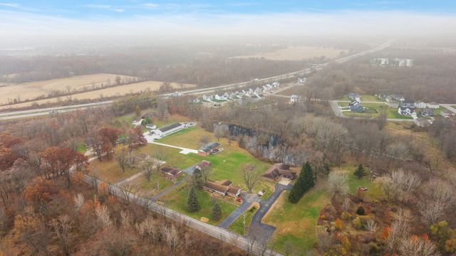 1012 N Meridian Road, Chesterton, IN 46304