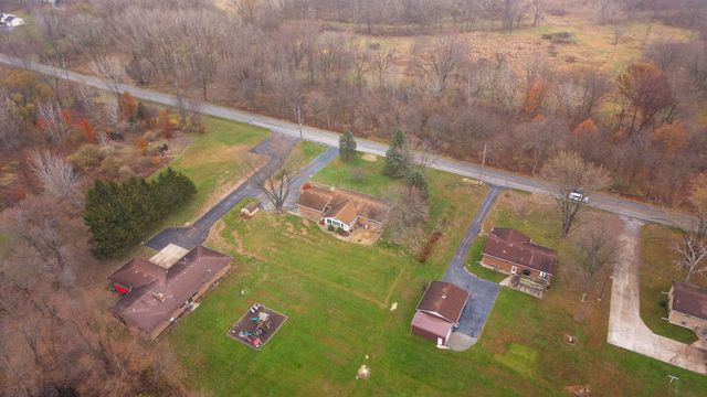 1012 N Meridian Road, Chesterton, IN 46304