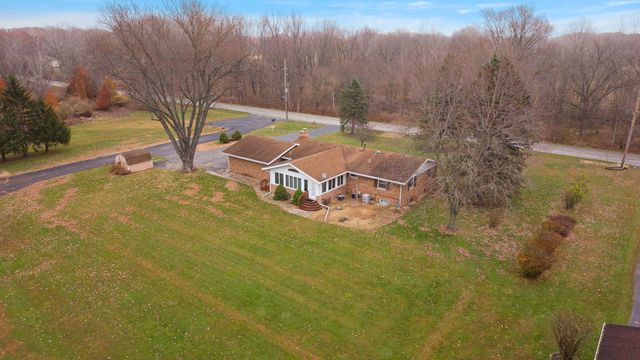 1012 N Meridian Road, Chesterton, IN 46304