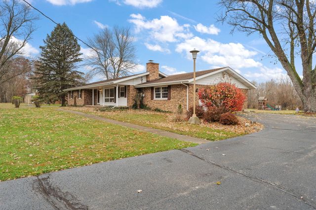 1012 N Meridian Road, Chesterton, IN 46304