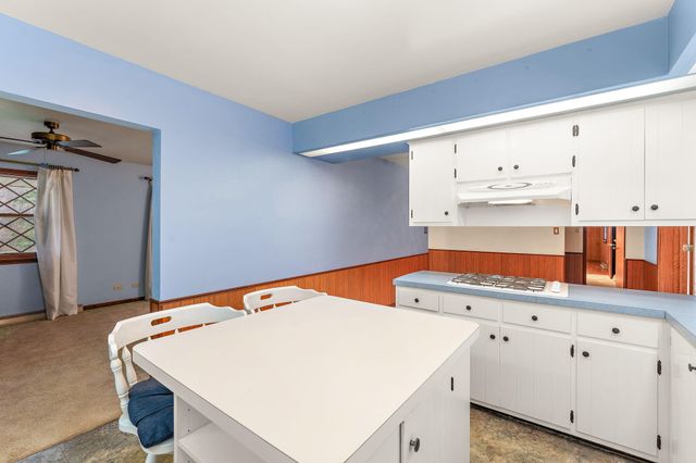 1012 N Meridian Road, Chesterton, IN 46304