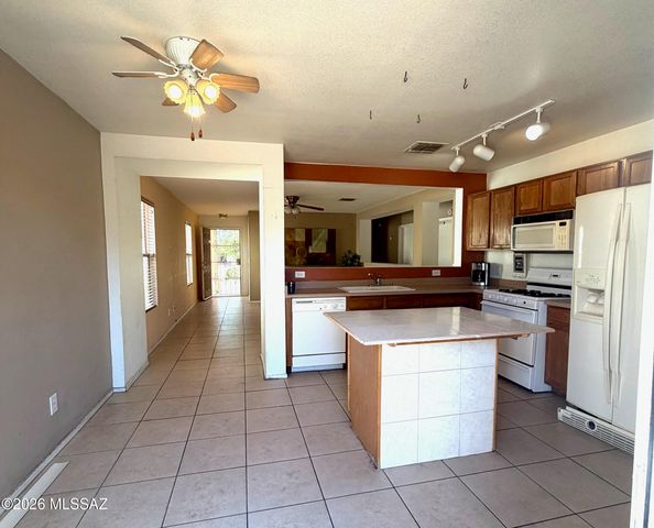 3838 E Eventide Street, Tucson, AZ 85706