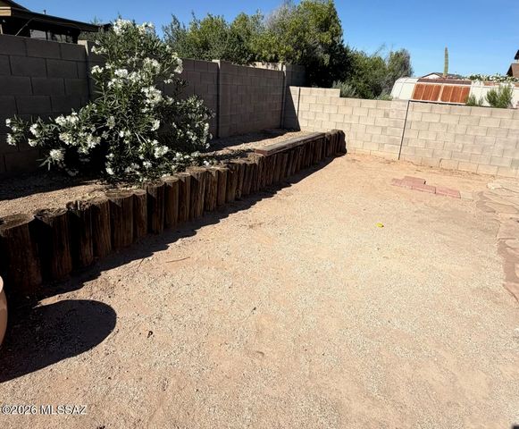 3838 E Eventide Street, Tucson, AZ 85706