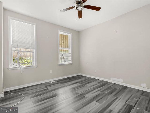 3018 PRESSTMAN ST, Baltimore, MD 21216