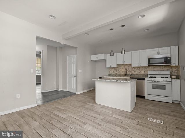 3018 PRESSTMAN ST, Baltimore, MD 21216