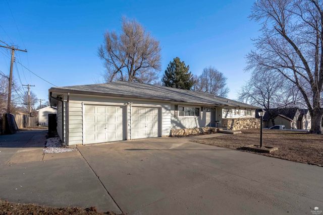 222 W Elm Street, Junction City, KS 66441
