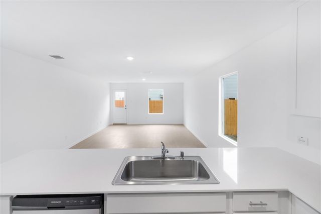 725 Wagtail Drive, Princeton, TX 75407