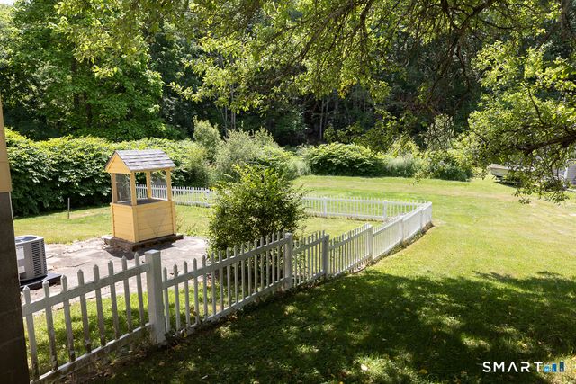 50 Pond Meadow Road, Essex, CT 06442
