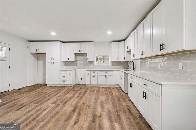 951 Reed Avenue, East Point, GA 30344