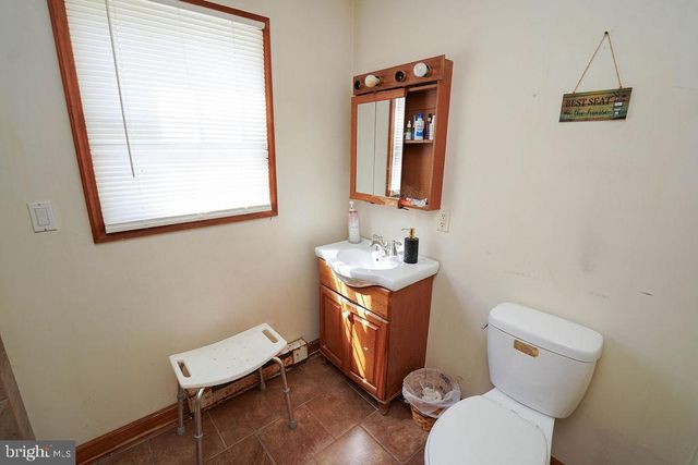 212 MAIN ST, Preston, MD 21655