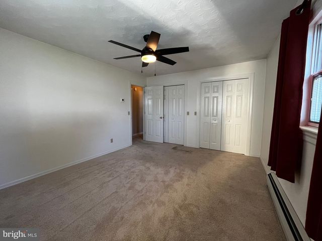 931 OAK LN, Lebanon, PA 17046