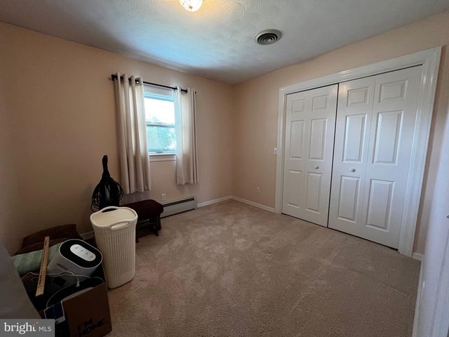 931 OAK LN, Lebanon, PA 17046