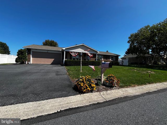 931 OAK LN, Lebanon, PA 17046