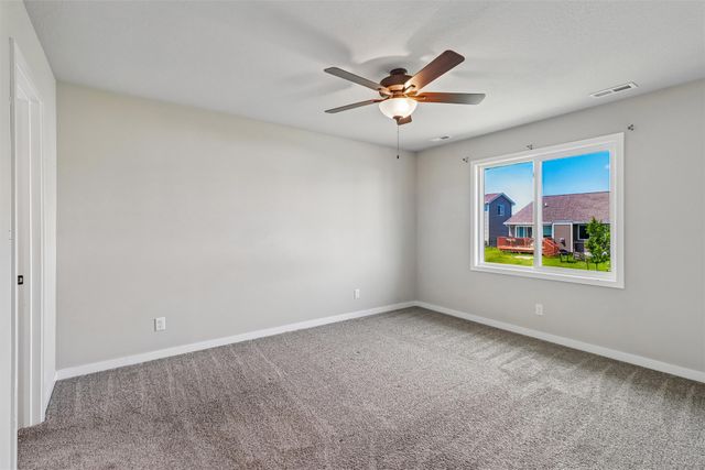 1160 Cedar Street, Waukee, IA 50263