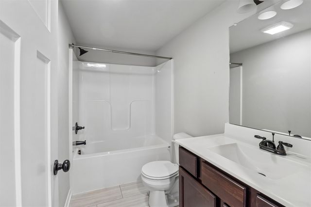 1160 Cedar Street, Waukee, IA 50263