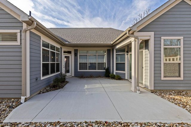 328 Restoration Drive, Delaware, OH 43015