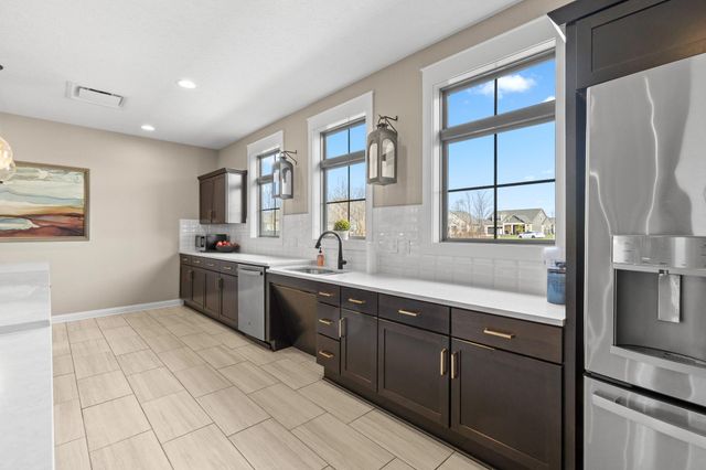 328 Restoration Drive, Delaware, OH 43015