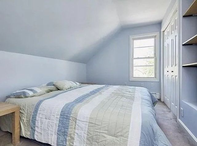 32 Sciarappa St 2, Cambridge, MA 02138