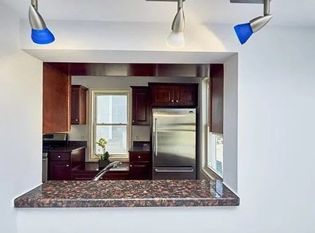 32 Sciarappa St 2, Cambridge, MA 02138