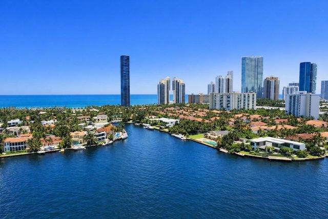 19707 Turnberry Way 20G, Aventura, FL 33180