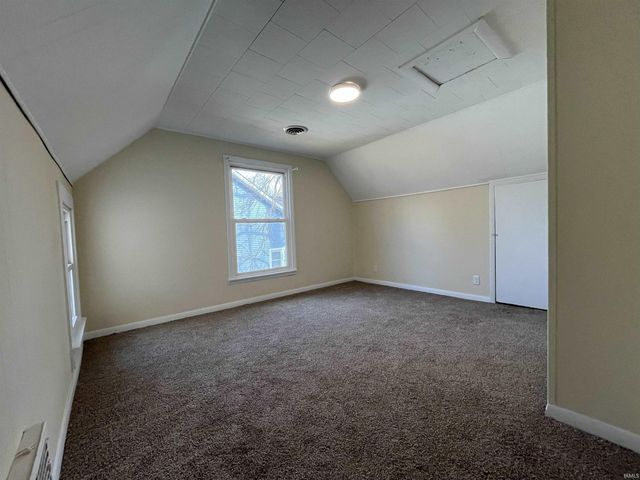 311 N Mill Street, Veedersburg, IN 47987