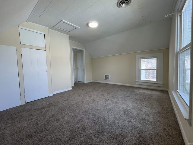 311 N Mill Street, Veedersburg, IN 47987